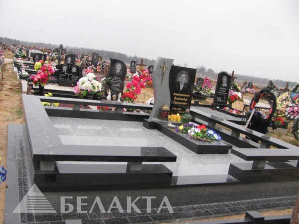 Мемориальный комплекс 13