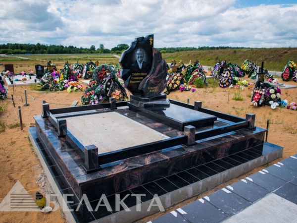 Мемориальный комплекс 28