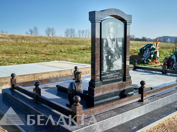 Мемориальный комплекс 33